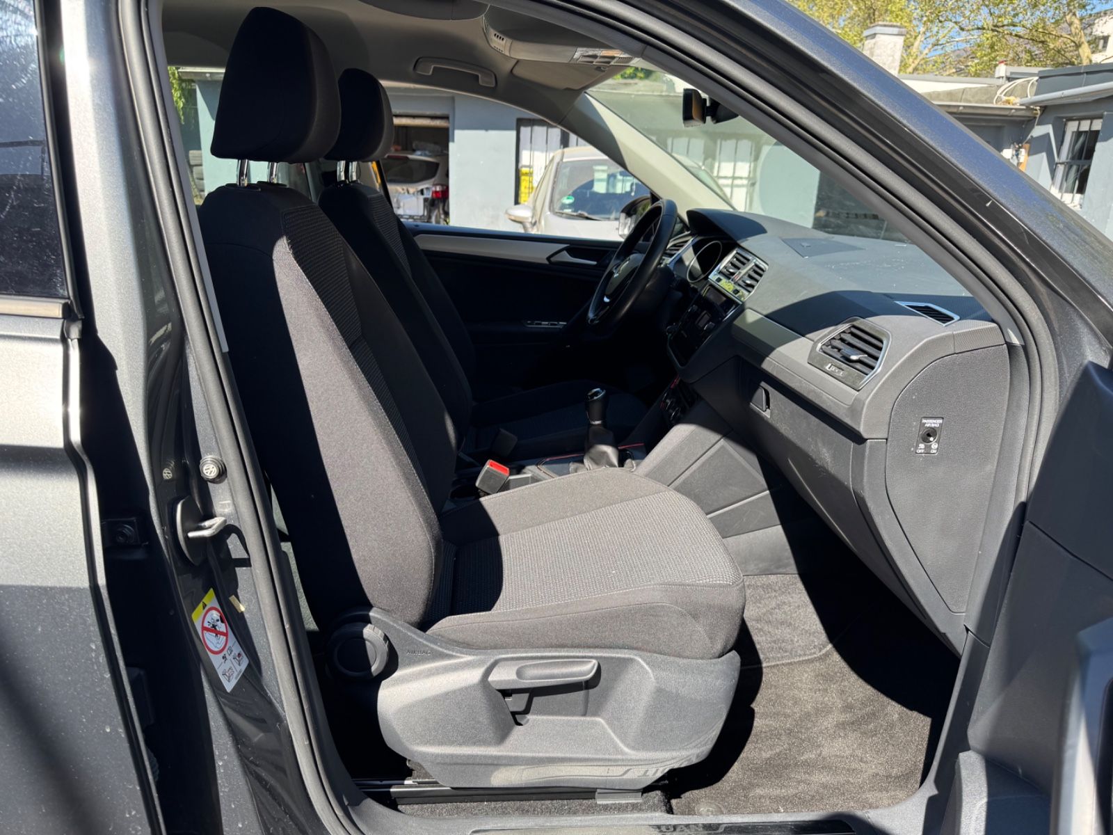 Volkswagen Tiguan Trendline BMT/ 18.827 KM/ SPURHALTE/ foto 16