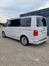 Volkswagen T6 Multivan*LED*ACC*Motor NEU* - VW T6 von privat