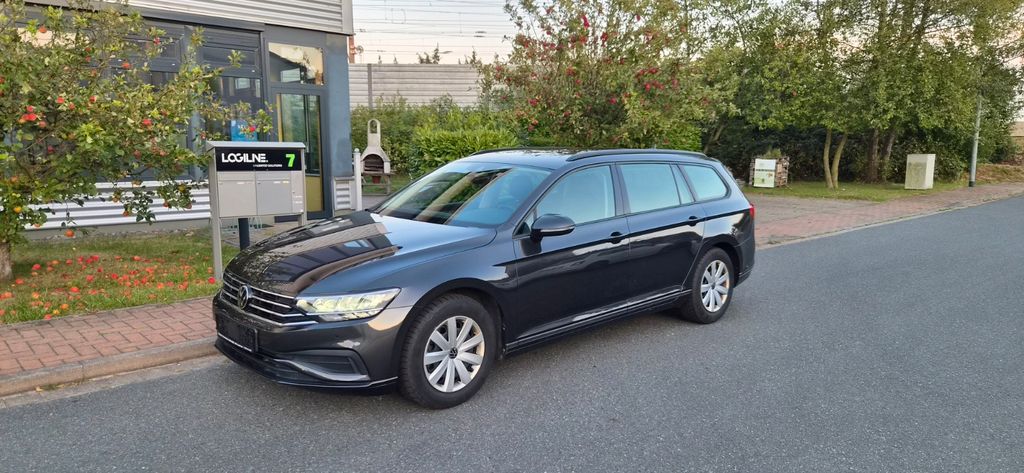 Image of Volkswagen Passat Variant