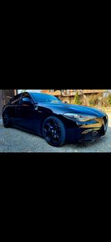 Alfa Romeo Giulia 2,2 Multijet Diesel Blac... - Alfa Romeo Gebrauchtwagen in Nürnberg