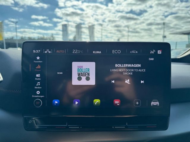 Born 58 kWh LED Navi Sitzh. ACC Kamera Allwetter