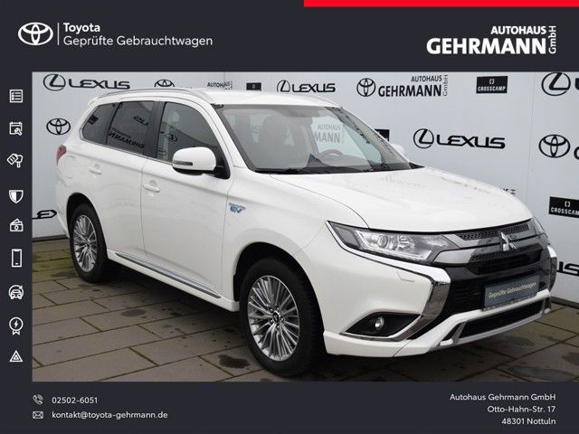 Mitsubishi Outlander PHEV Basis 4WD*Navi*AHK*