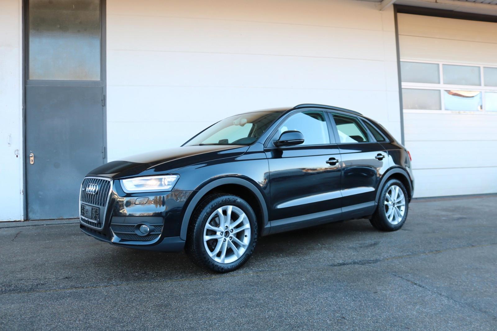 Audi Q3 2.0 TFSI quattro*Navi.*Xenon*AHK*