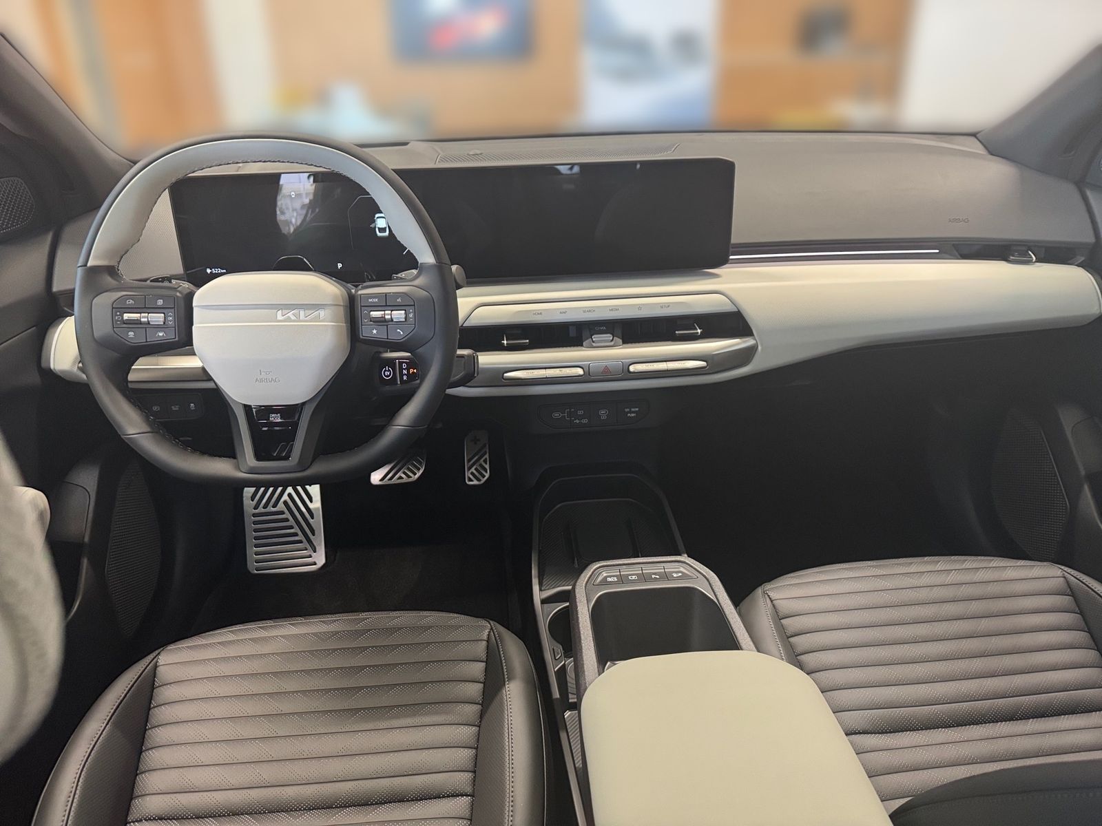 Fahrzeugabbildung Kia EV4 SD 81 FWD GTL DWP COM GD