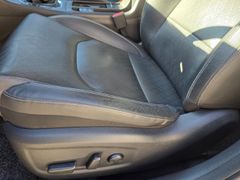 Fahrzeugabbildung i30 Premium 1,4 T-GDI