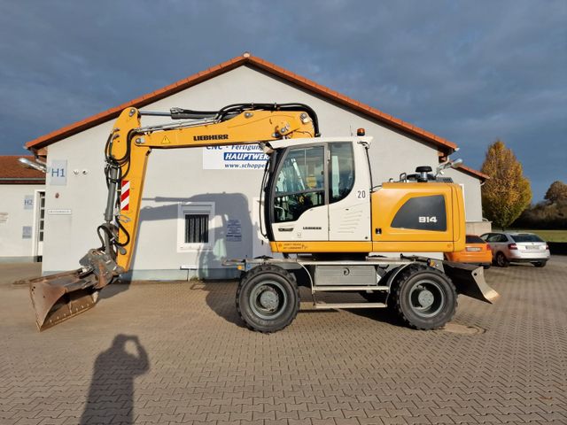 Liebherr A914