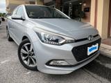 Hyundai HYUNDAI i20 1.2 84 CV 5 porte comfort - Hyundai i20: Limousine, Comfort