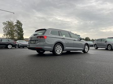 Volkswagen Passat Variant - 7