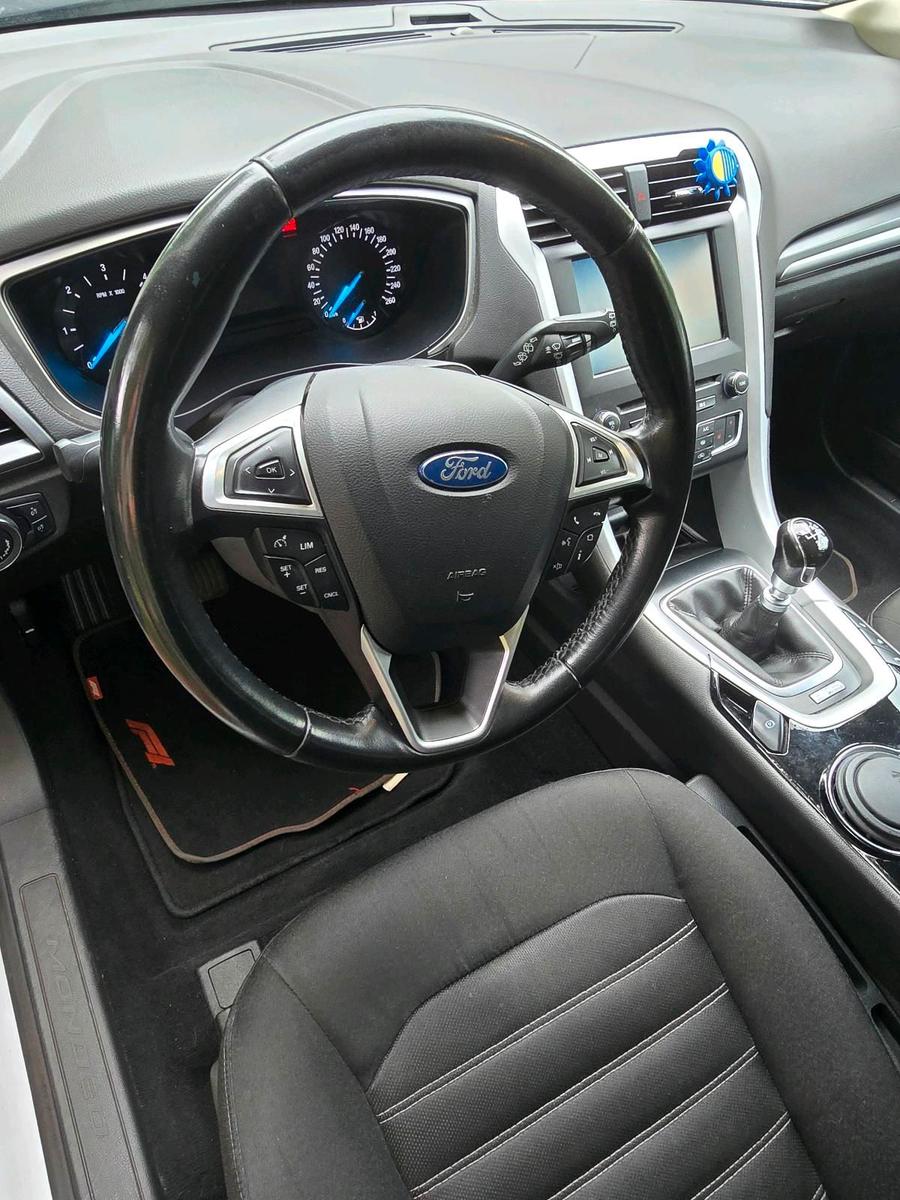 Ford Mondeo 2015 — photo 6