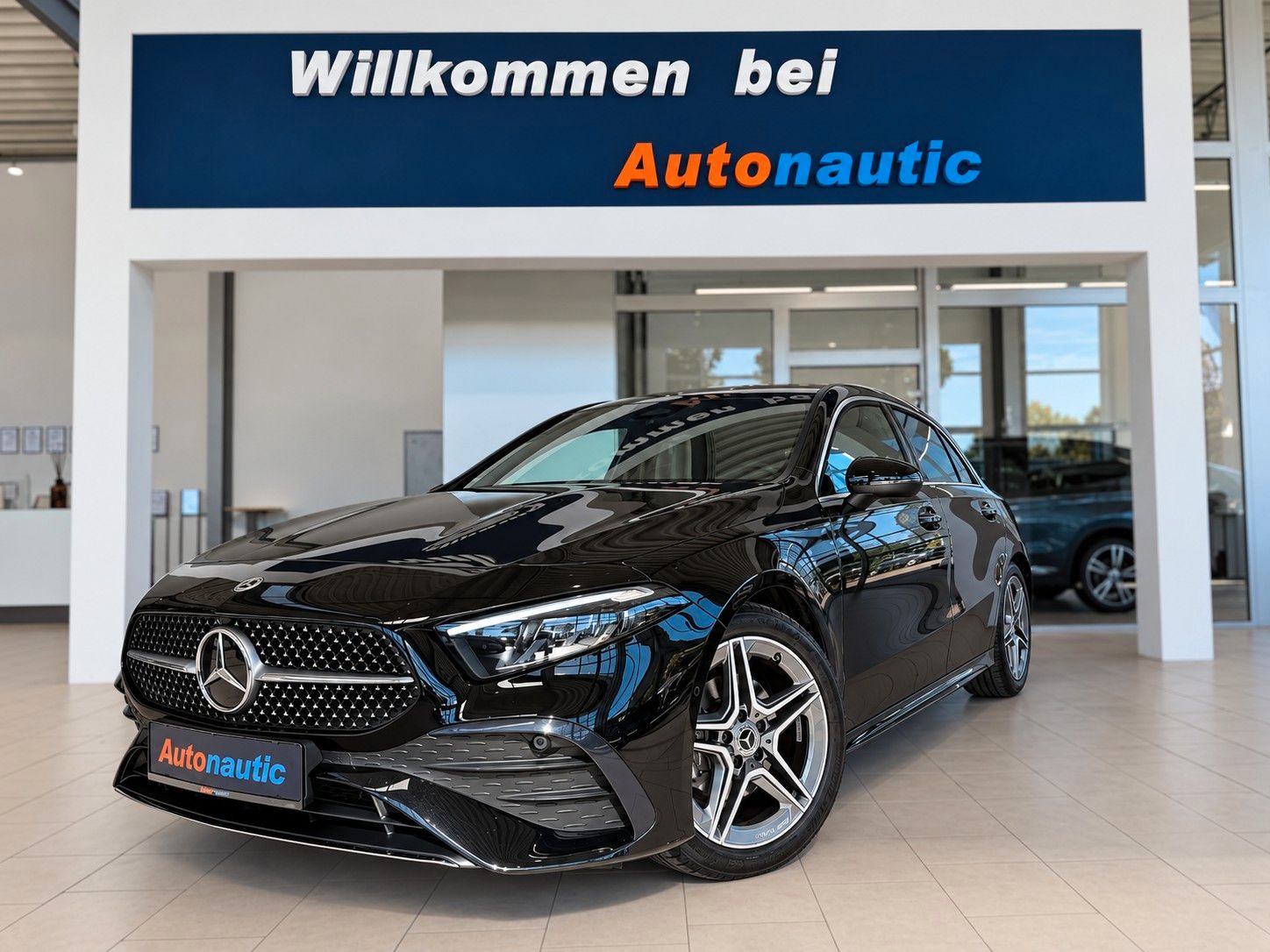 Mercedes-Benz A 180 AMG MBUX CAM tLEDER CARPLAY LED VIRTUAL