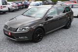 Volkswagen Passat Variant *Glassdach*Xenon*AHK*Finanzierung - gebrauchte VW Passat Variant aus dem Jahr 2014