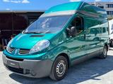 Renault Trafic 150 dCi HOCHDACH L2H2 | Ahk | Schiebetür - Renault Trafic: Grün