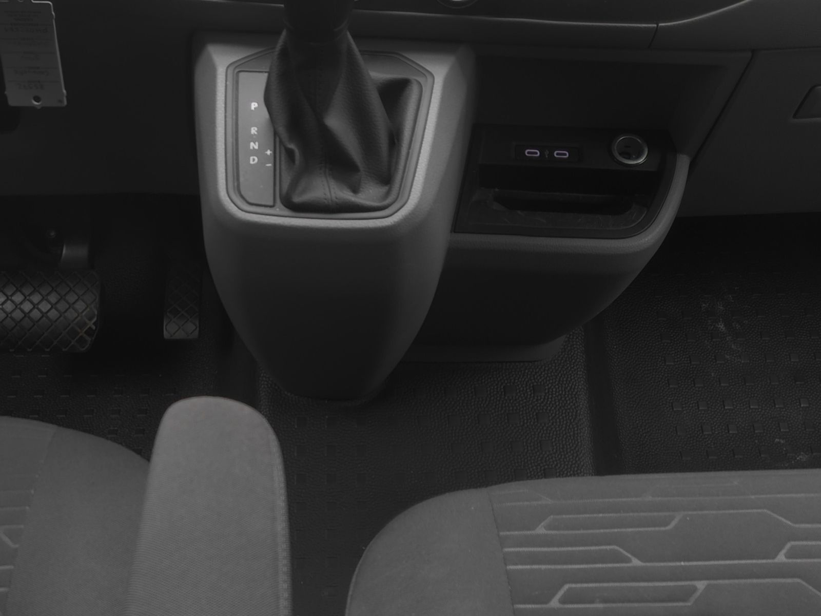Volkswagen T6 Caravelle - Bild 15