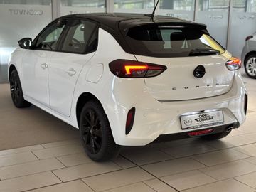 Fotografie des Opel Corsa 1.2 Direct Injection Turbo GS