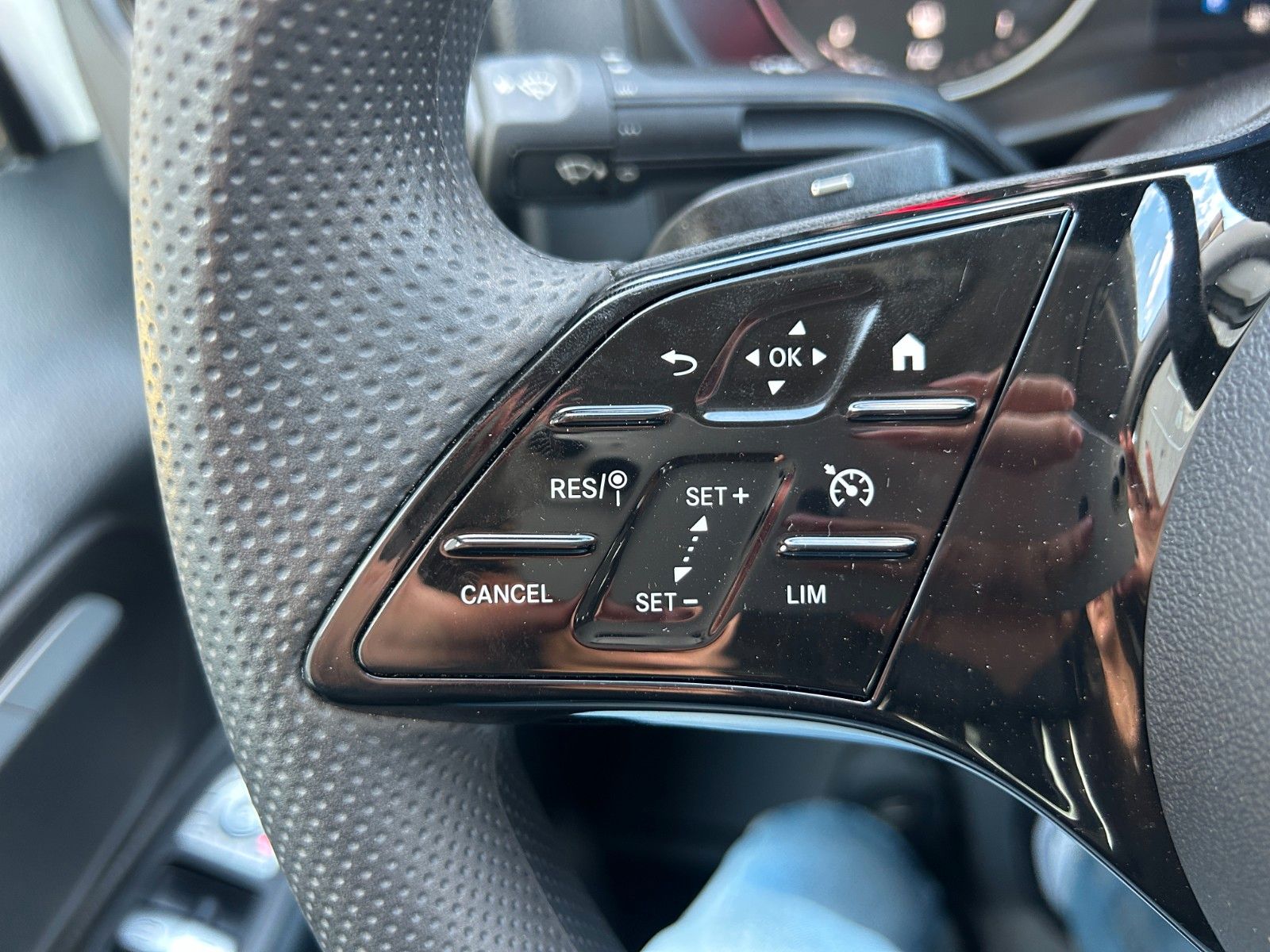 Fahrzeugabbildung Mercedes-Benz Vito 116 CDI 9G Extral Klima MBUX Kamera