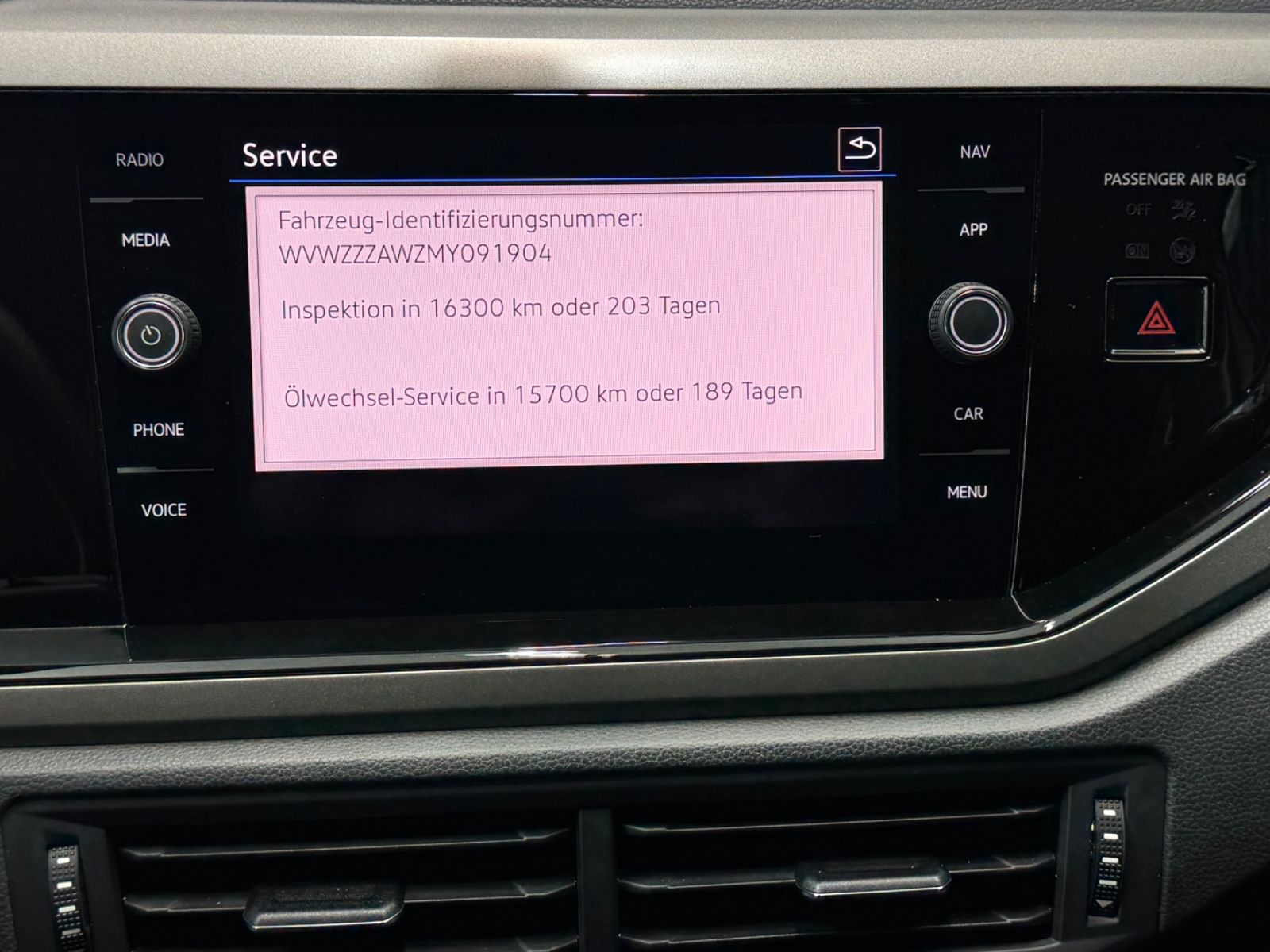 Fahrzeugabbildung Volkswagen Polo VI Comfortline|PDC|NAVI|1.HAND