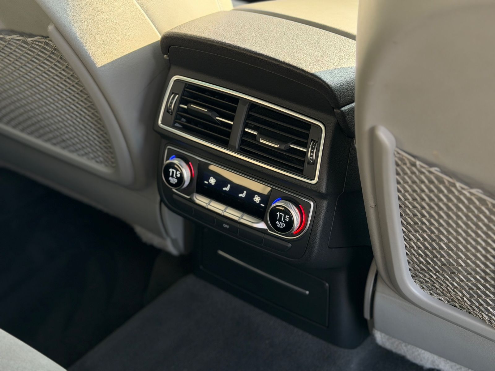 Q7 3.0 TDI quattro S-Line  Standheiz. Leder Pano