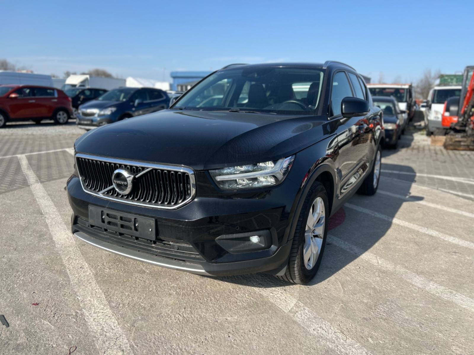 Volvo XC 40/T3 163Ps/Kamera/Automatik/Navi/T-Leder/