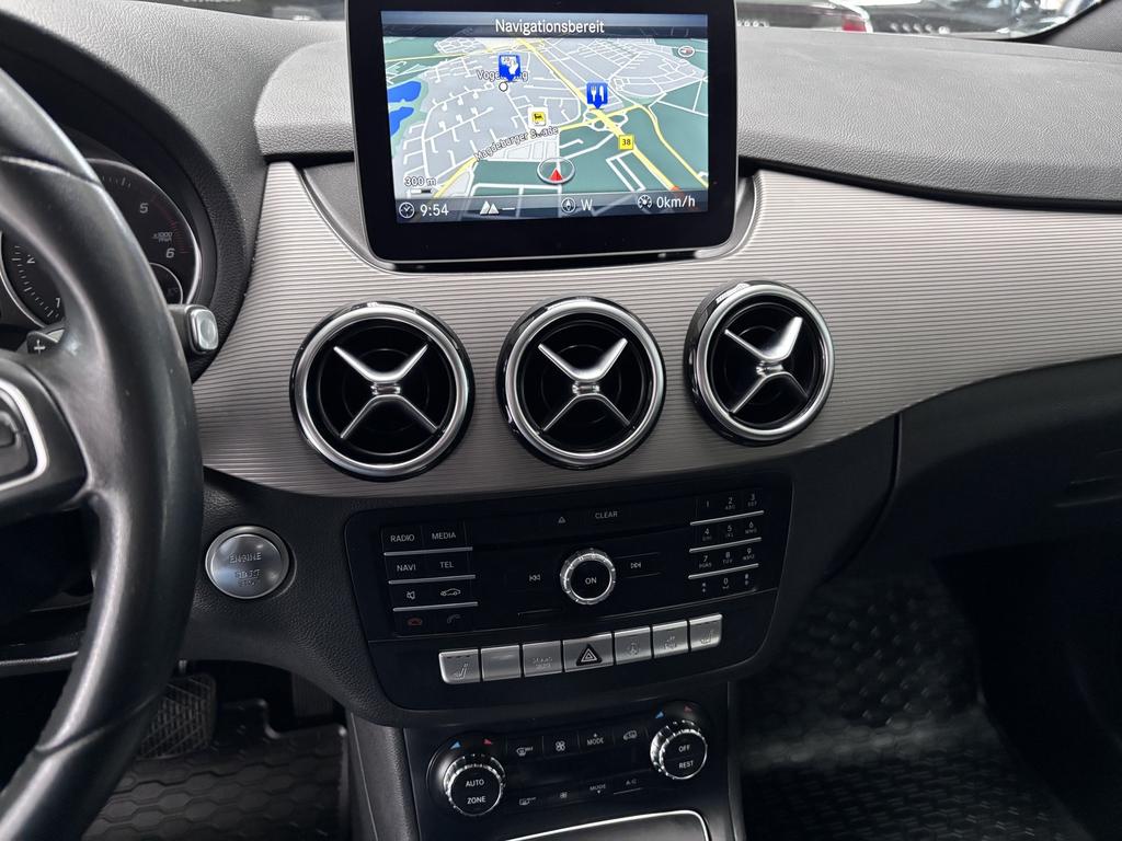 Mercedes-Benz B 200
