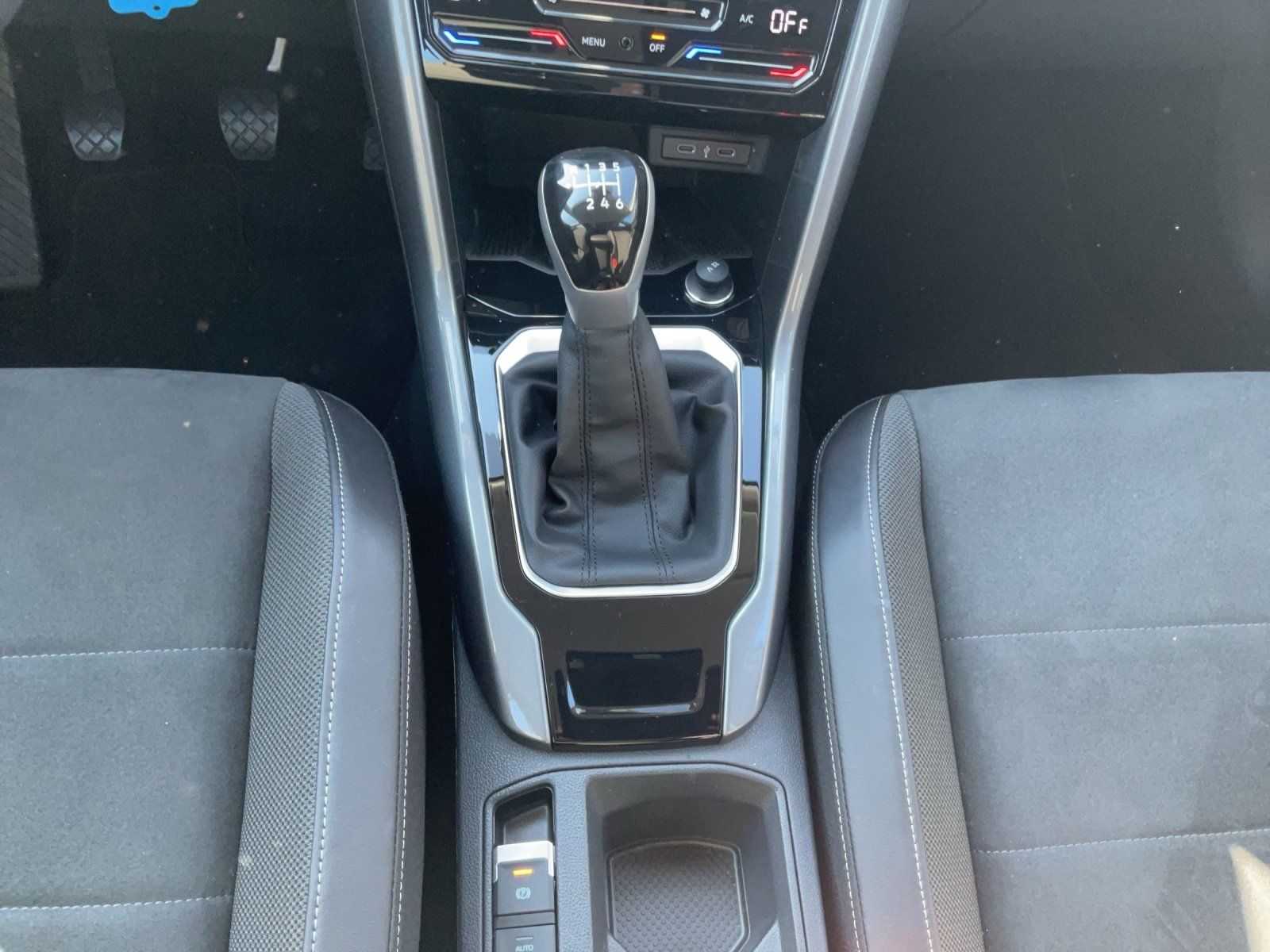 Volkswagen T-Roc - Bild 14