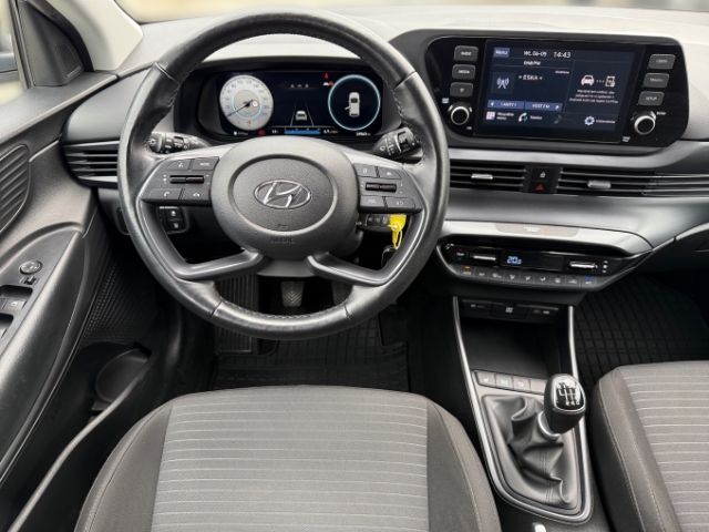 Fahrzeugabbildung Hyundai i20 1.0 T-GDI +CARPLAY+TEMPOMAT+SHZ+RFK+KLIMA+UV