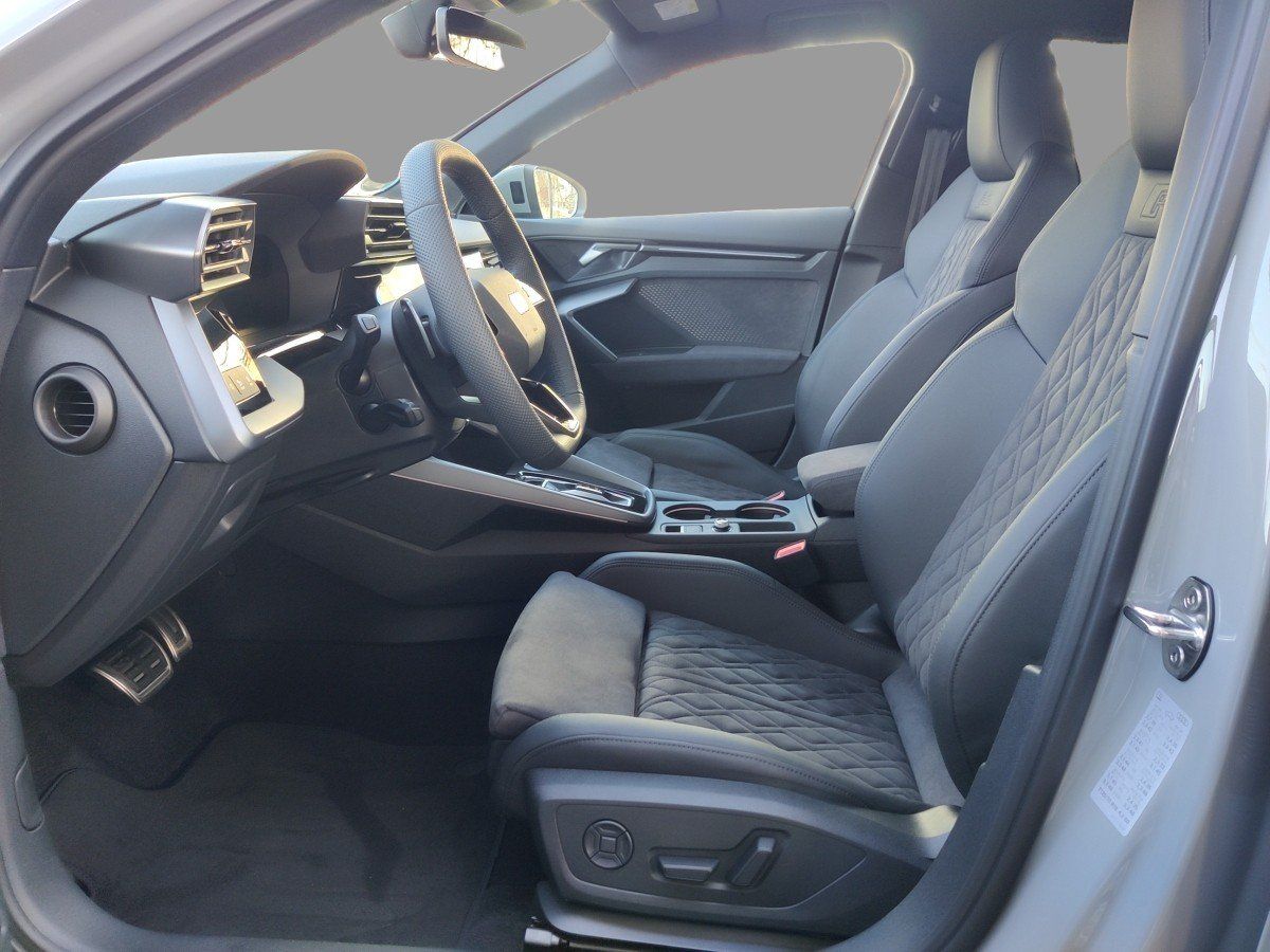 Audi RS 3 Limousine Stronic MATRIX+280 KM/H+Pano foto 11
