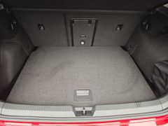 VW Golf 110 PS #KAMERA #LED #ACC #TRAVEL VW Golf 110 PS #KAMERA #LED #ACC #TRAVEL