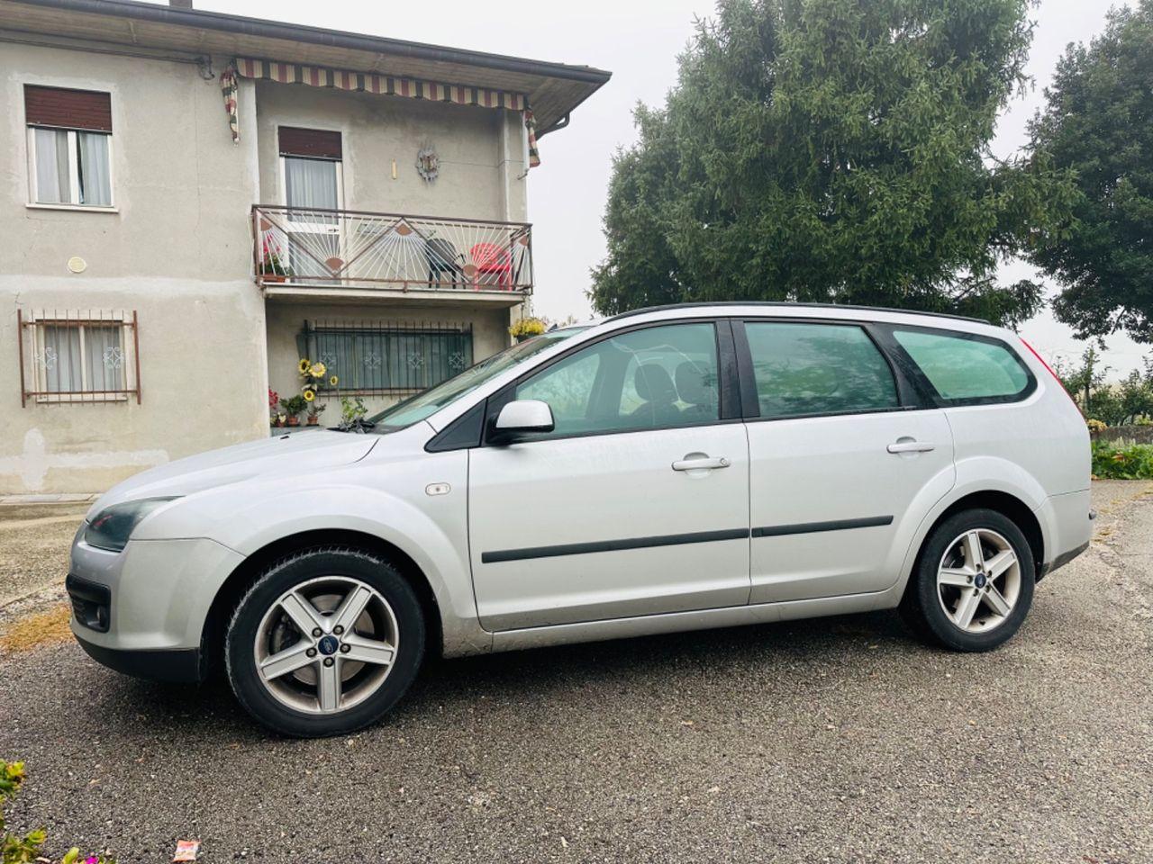 Ford Focus 2007 — photo 5