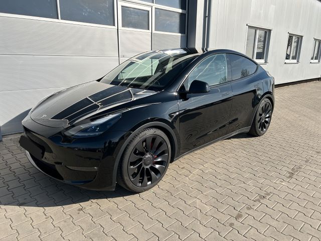 Tesla Model Y Performance Dual AWD MwSt. ausweisbar