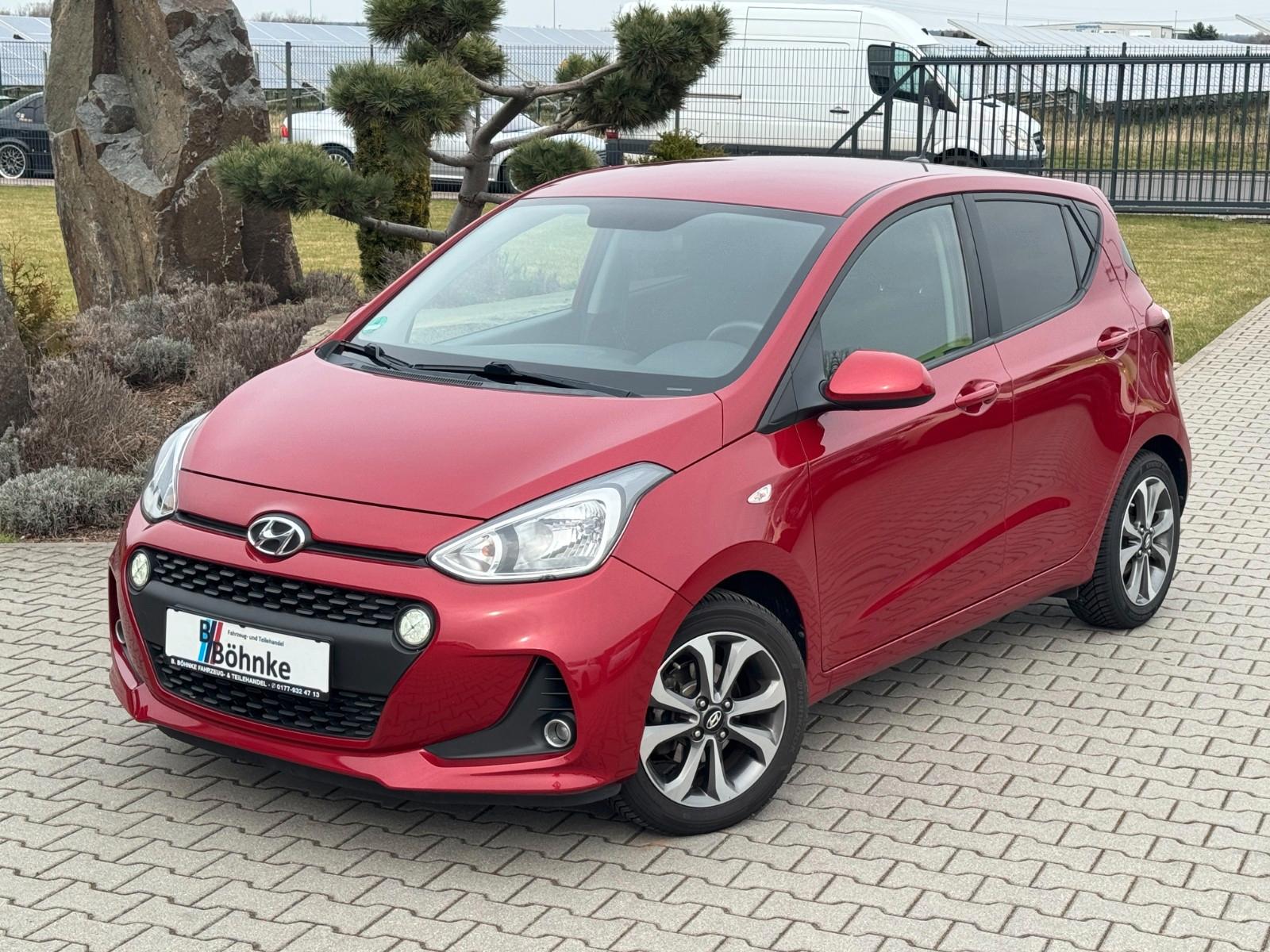 Hyundai i10 YES! Plus KLIMA NAVI SHZ DAB+ TEMPOMAT