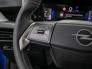 Opel Frontera Electric GS 83 kW Spurhalteassistent