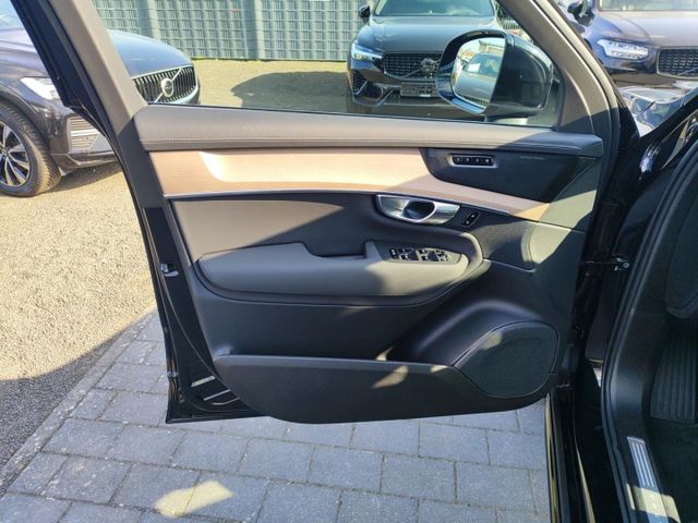 VOLVO XC 90 (Bild 16 von Array)