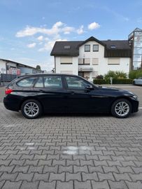 BMW 320 - 6