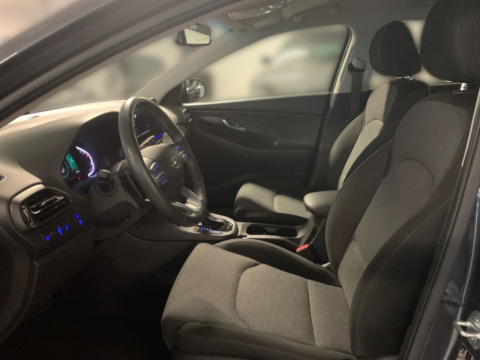 Fahrzeugabbildung Hyundai i30 Kombi 1.5 T-GDI 7-DCT Trend Mild-Hybrid Navi