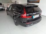 Volvo V60 B4 Plus Dark*ACC*VOLL-LED*HARMAN KARDON - Volvo: D60