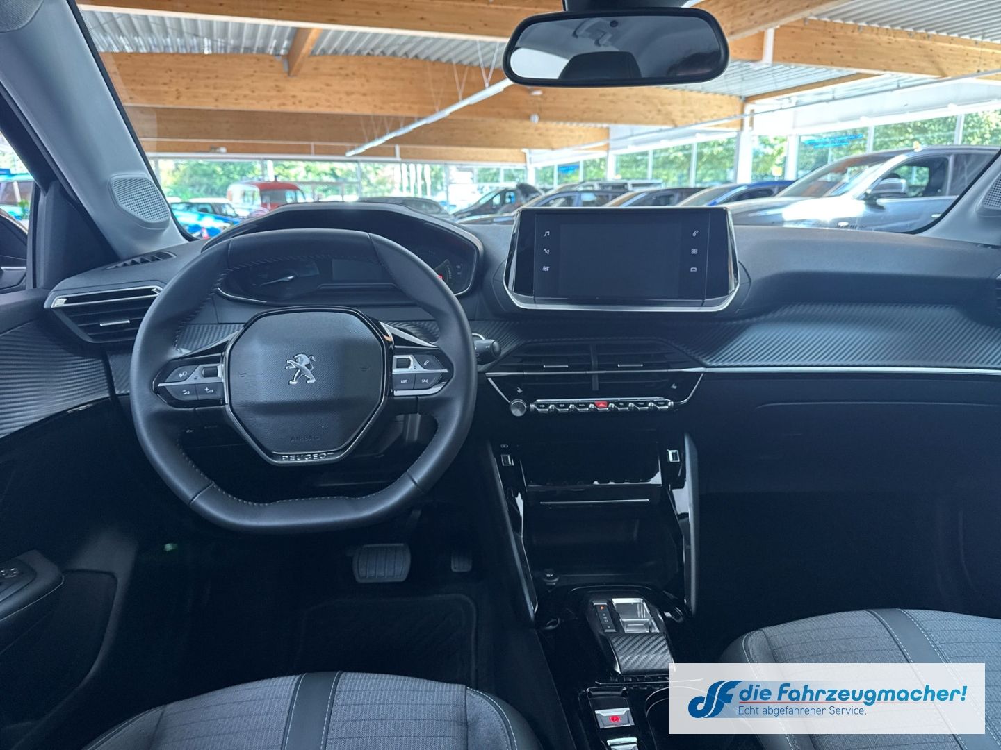 Fahrzeugabbildung Peugeot 208 e- Allure 136 Navi LED Apple CarPlay Android