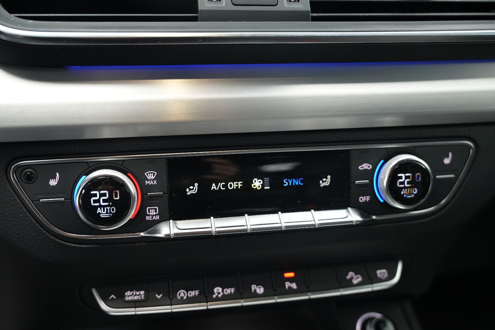 Fahrzeugabbildung Audi Q5 Quattro *S-Line*Virtual*SHZ*Navi*PDC*ACC