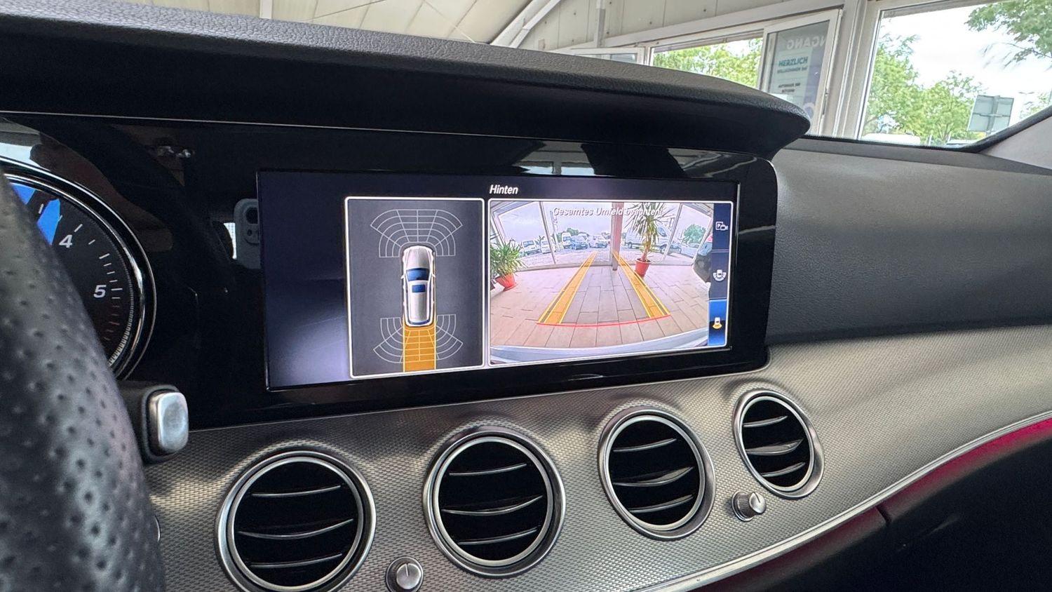 Mercedes-Benz E 220 E 220 d  Avantgarde LED/NAVI/CARPLAY