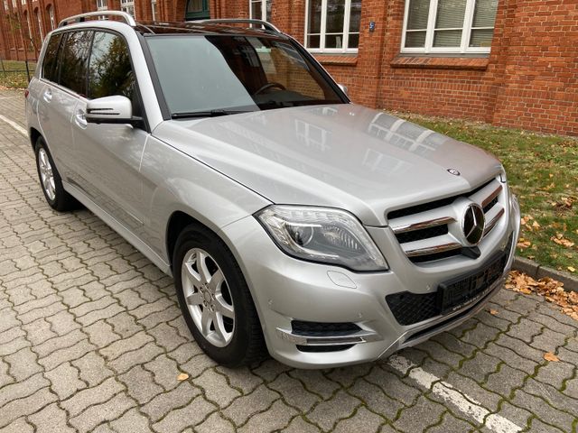 Mercedes-Benz GLK 350 GLK -  4M SPORT PANO SCHECKH 360°DISTRON