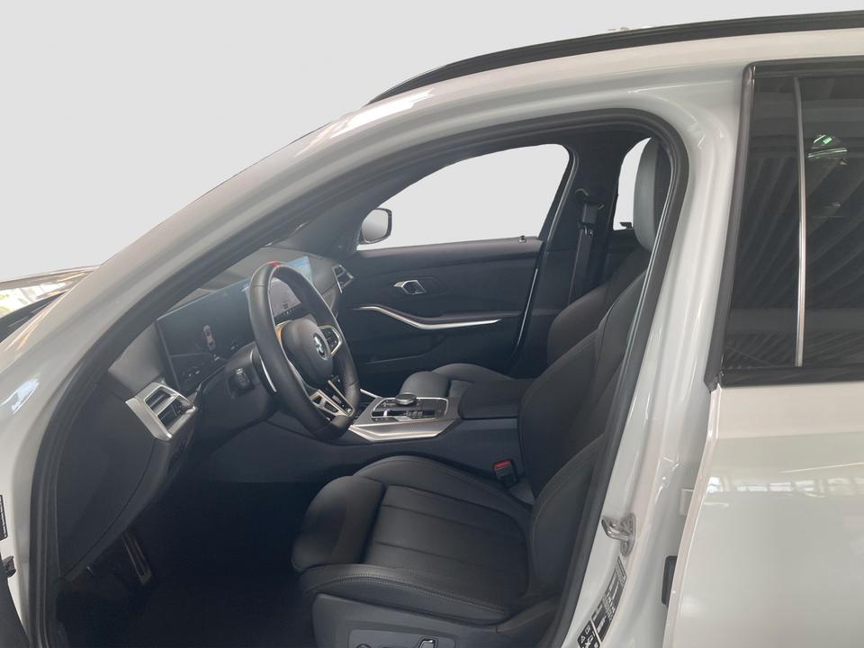 BMW M340d xDrive Touring Auto Navi Tempom.aktiv