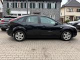 Ford Focus Lim. Style TÜV NEU*Klima*8-F*5Türer*Tuner* - Ford Focus aus 2007: Style