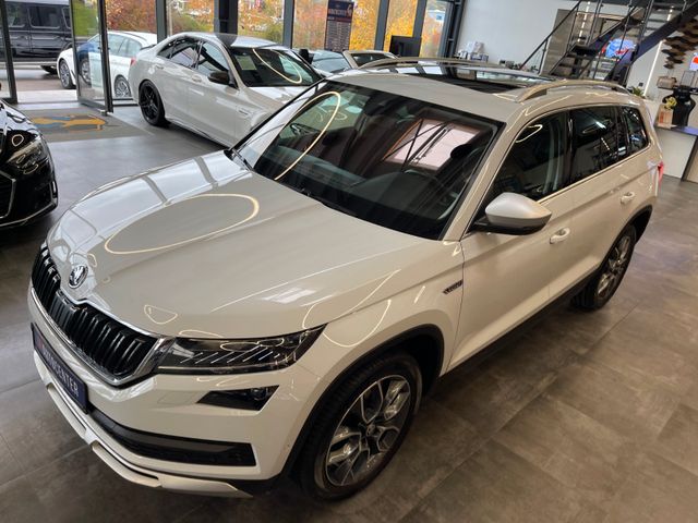 Skoda Kodiaq Scout 4x4 *2. Hand*Panorama*360°-Kamera*