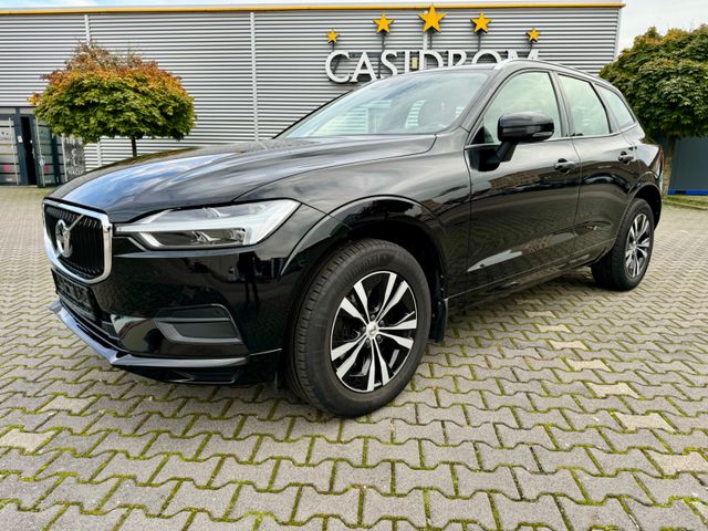 Volvo XC60 B5 Momentum Geartronic - LED+4xSHZ+STANDHZ.