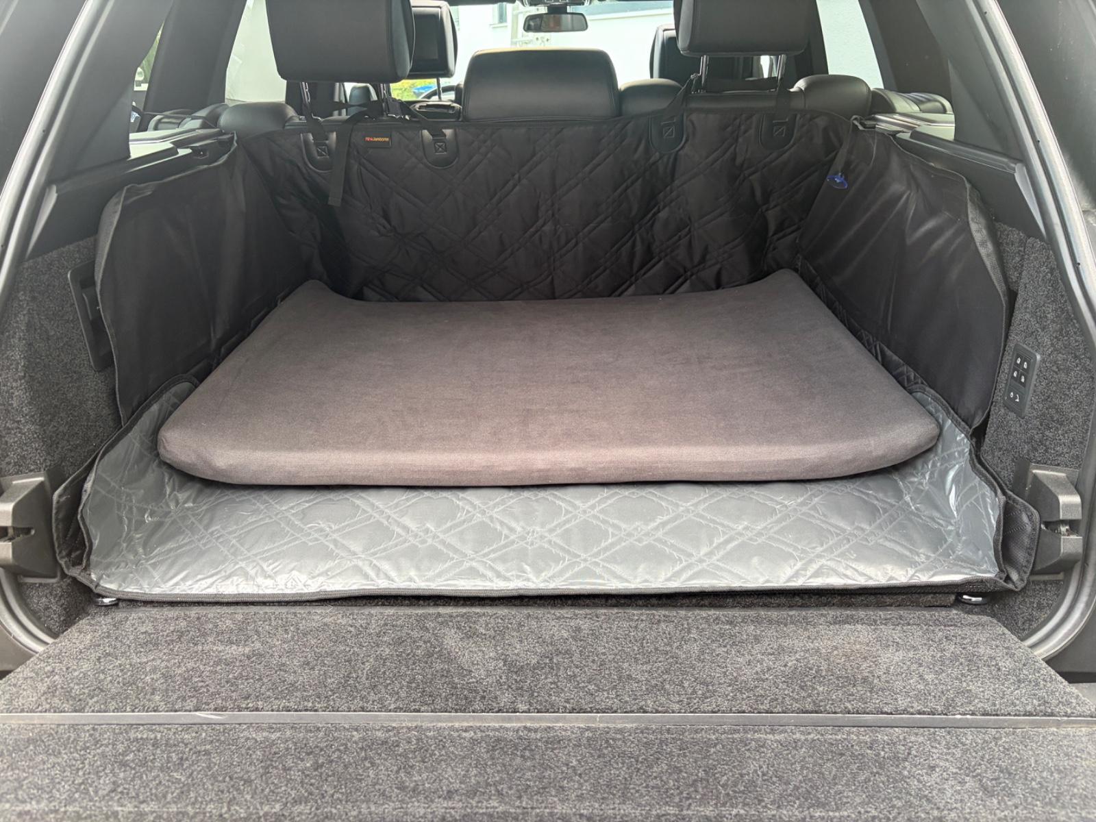 Range Rover Vogue 4.4 SDV8 340 ch • 76 500 km • Toit pano • Meridian • Caméra 360° • Sièges ventilés • 22"