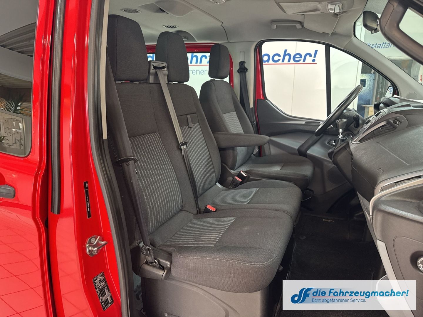 Fahrzeugabbildung Ford Transit Custom Tourneo 310 L1 Trend Temp *8472