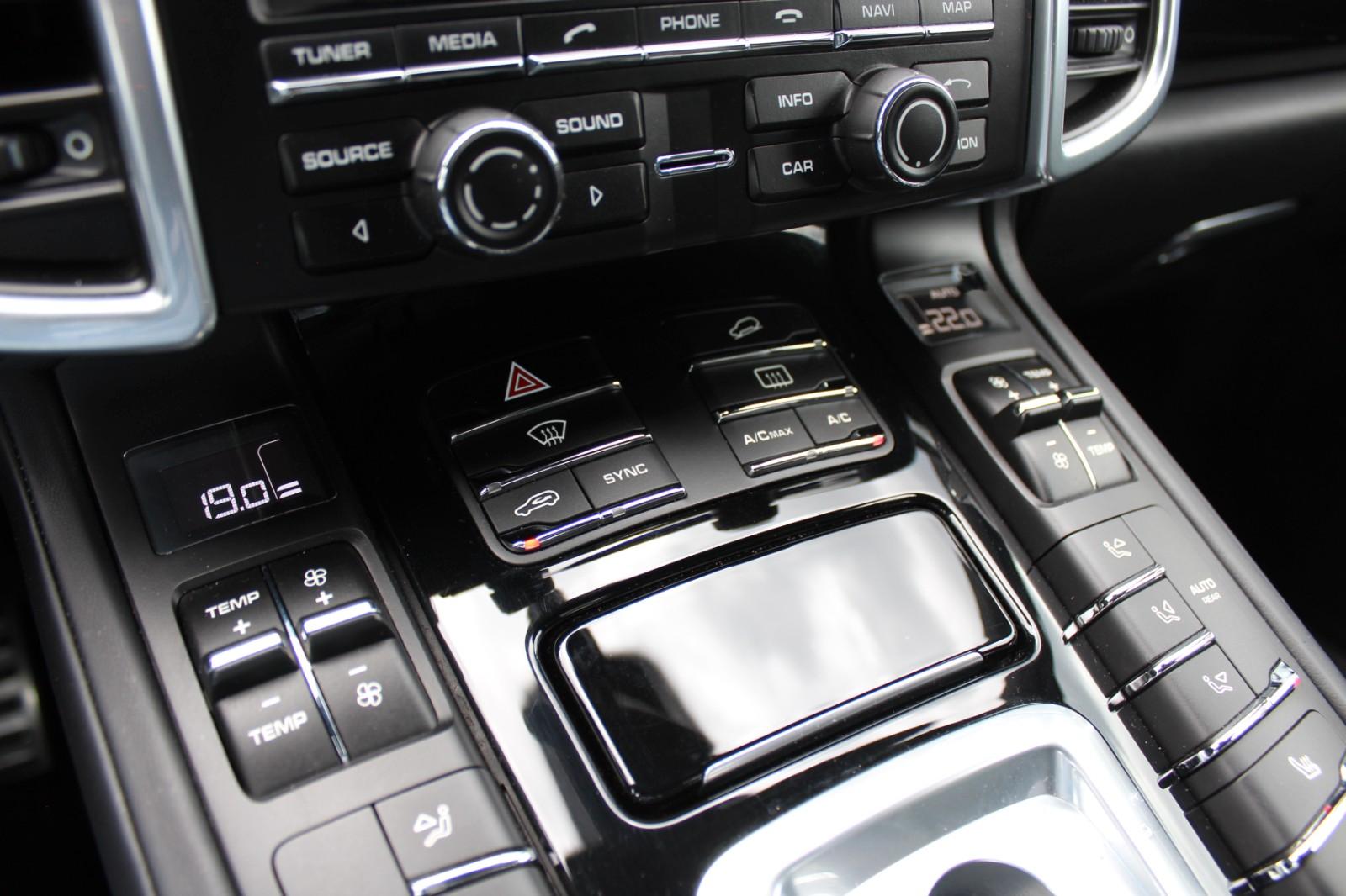 Porsche Cayenne S Diesel 1.Hand*21 Zoll*Bose*14-Wege*ACC