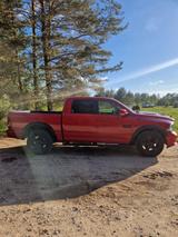 Dodge RAM 5.7 2018 (USA-Import) - Dodge RAM: Us
