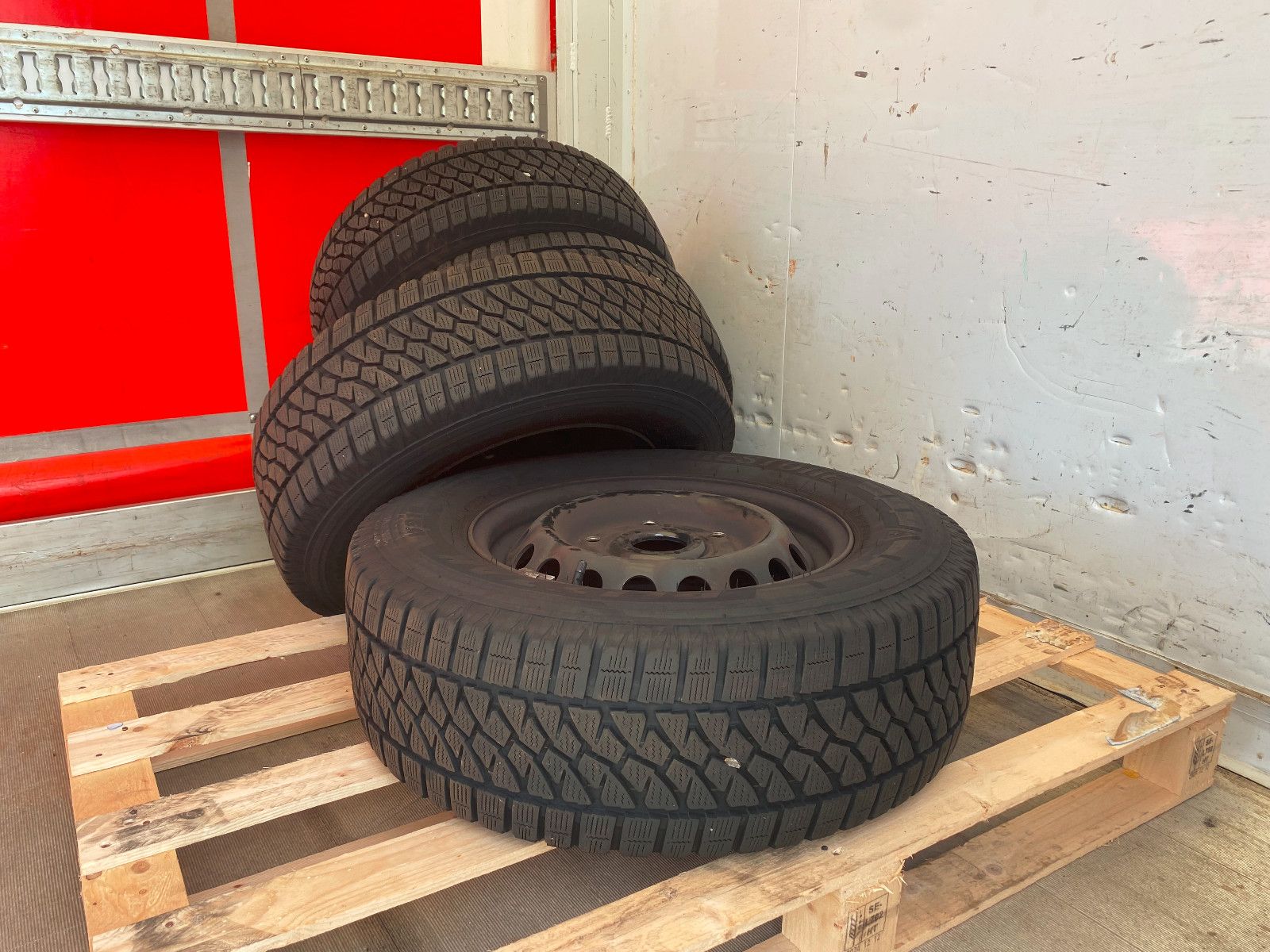 Fahrzeugabbildung Ford Transit  350 L3 Koffer mit LBW,Klima,AHK ,kamera