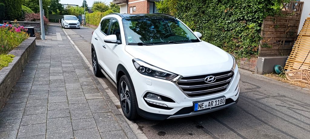 Image of Hyundai TUCSON