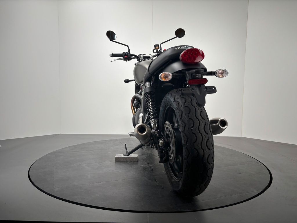 Fahrzeugabbildung Triumph STREET TWIN *1. HAND *WENIG KILOMETER